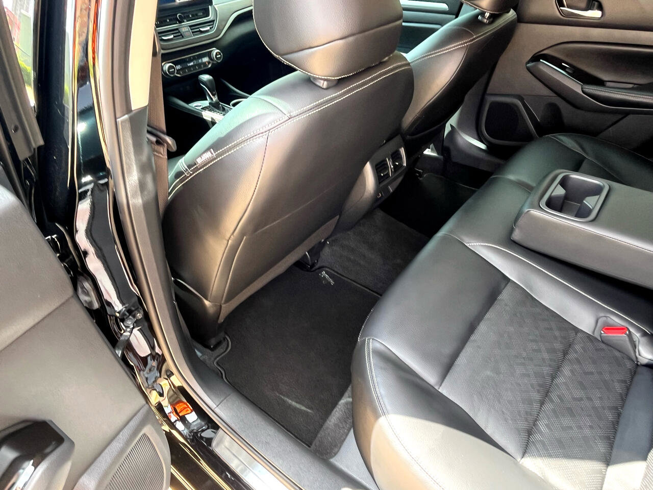 Used 2024 Nissan Altima 2.5 SL image 40