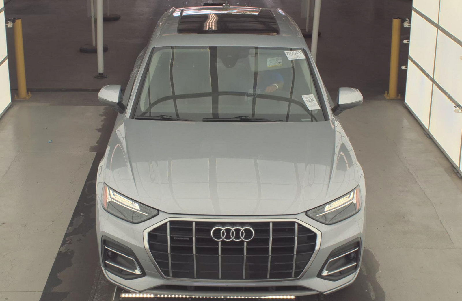 Used 2023 Audi Q5 2.0T Premium AWD/4WD image 2