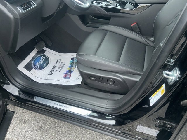 Used 2025 Buick Envision Preferred image 11