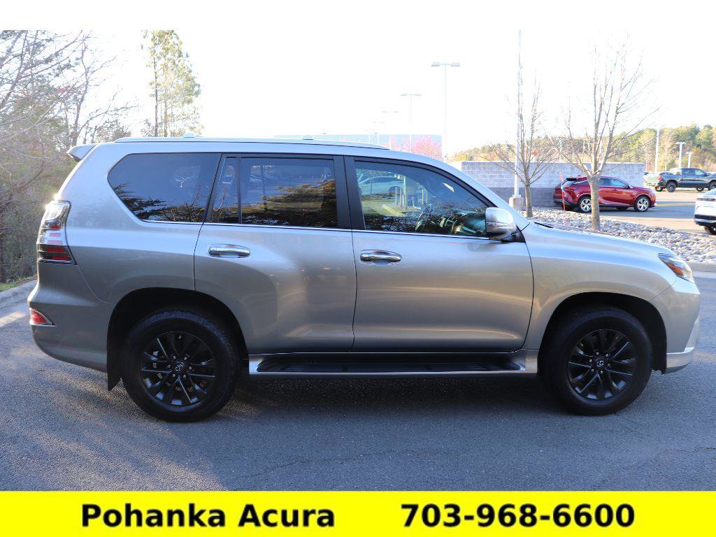 Used 2020 Lexus GX 460 Premium w/ Premium Package image 8