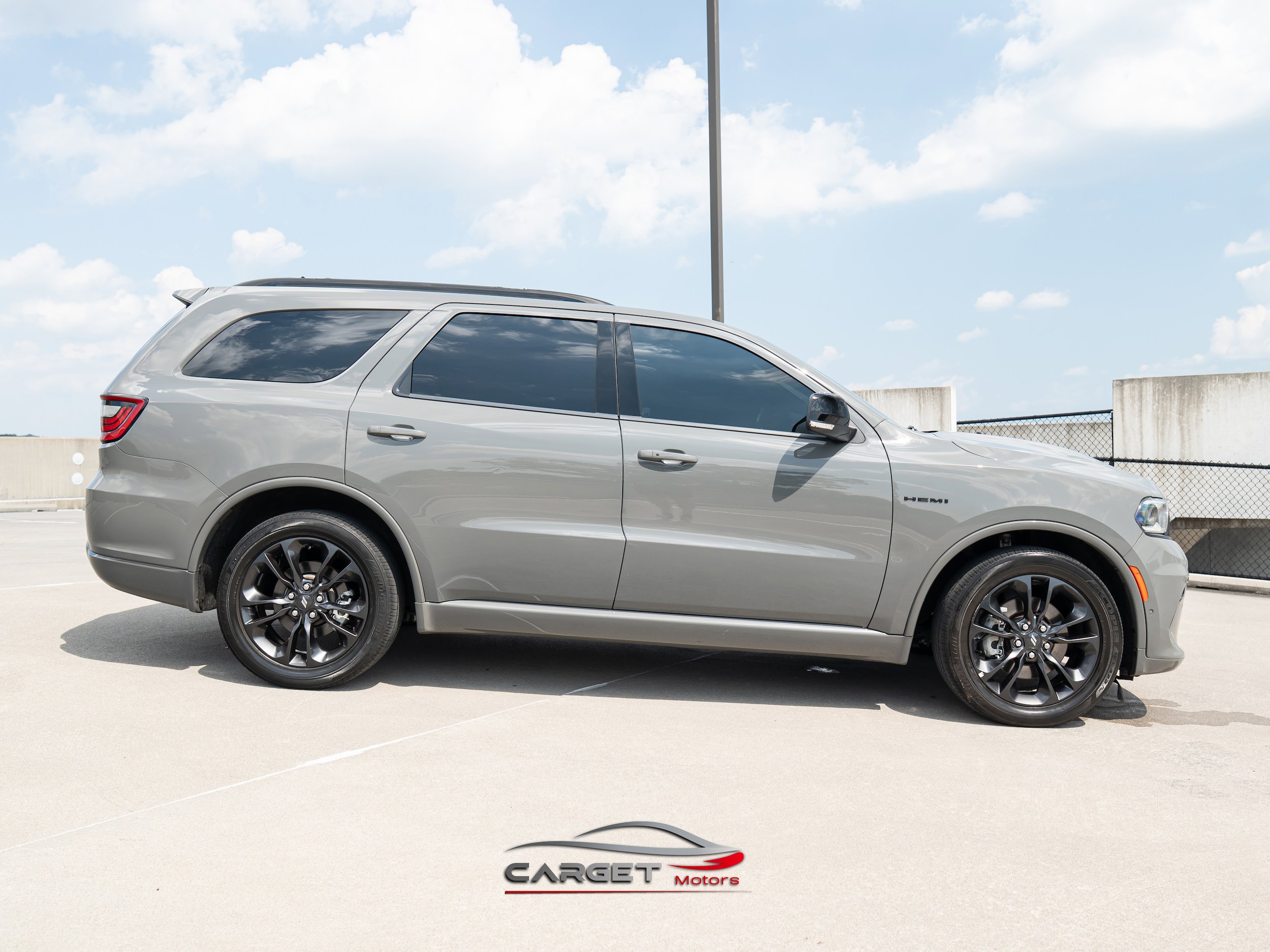 Used 2023 Dodge Durango R/T RWD image 8