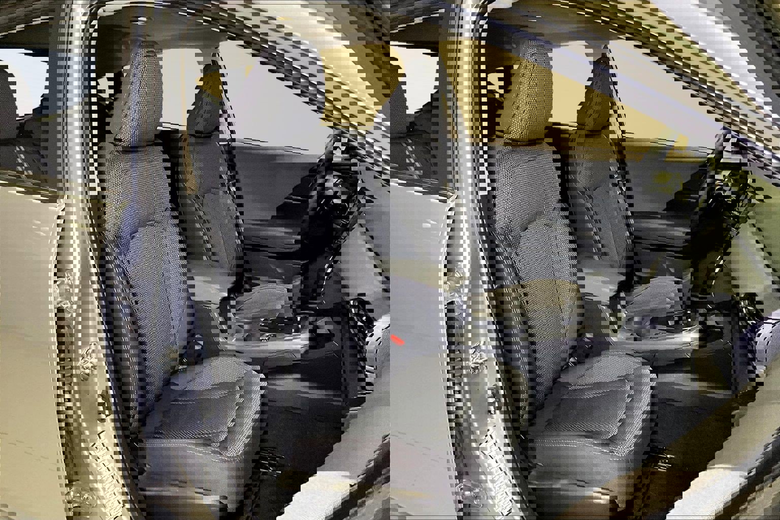 Used 2024 Subaru Crosstrek 2.0i Premium image 28