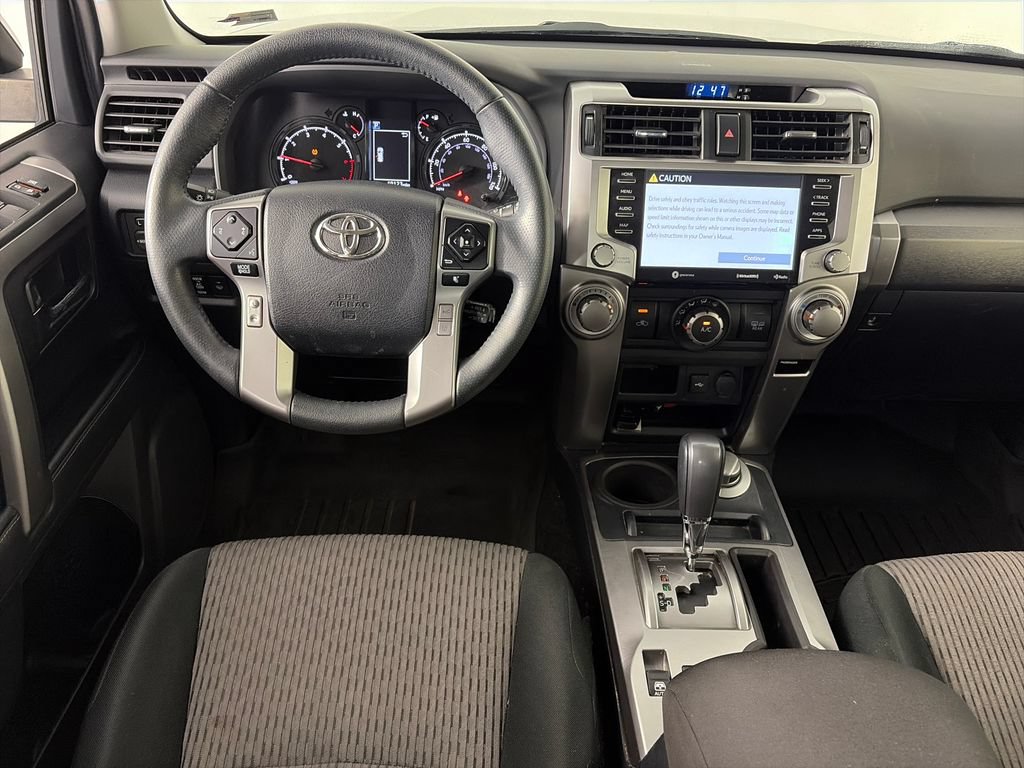 Used 2022 Toyota 4Runner SR5 AWD/4WD image 14