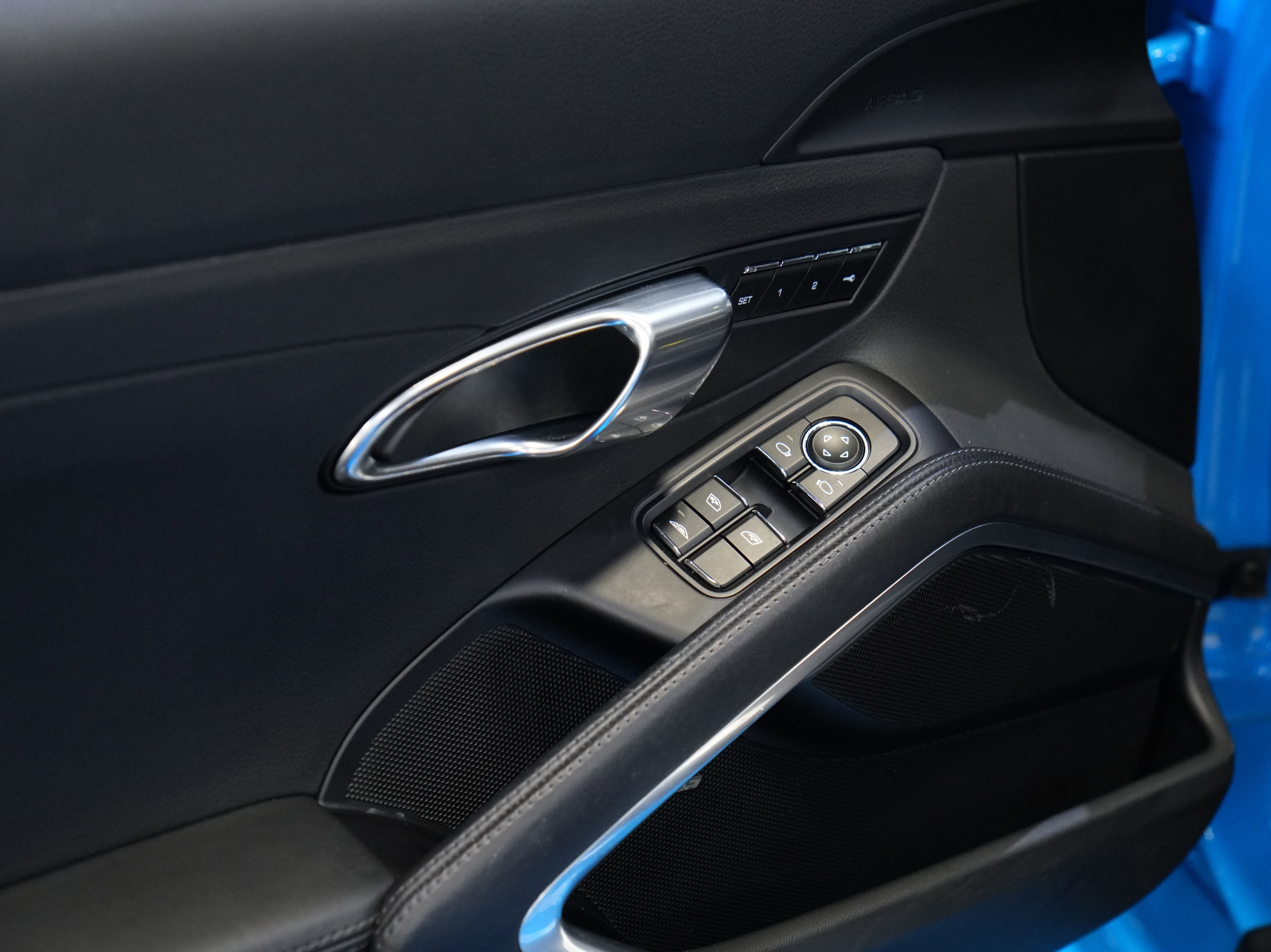 Used 2017 Porsche 911 Carrera S image 23