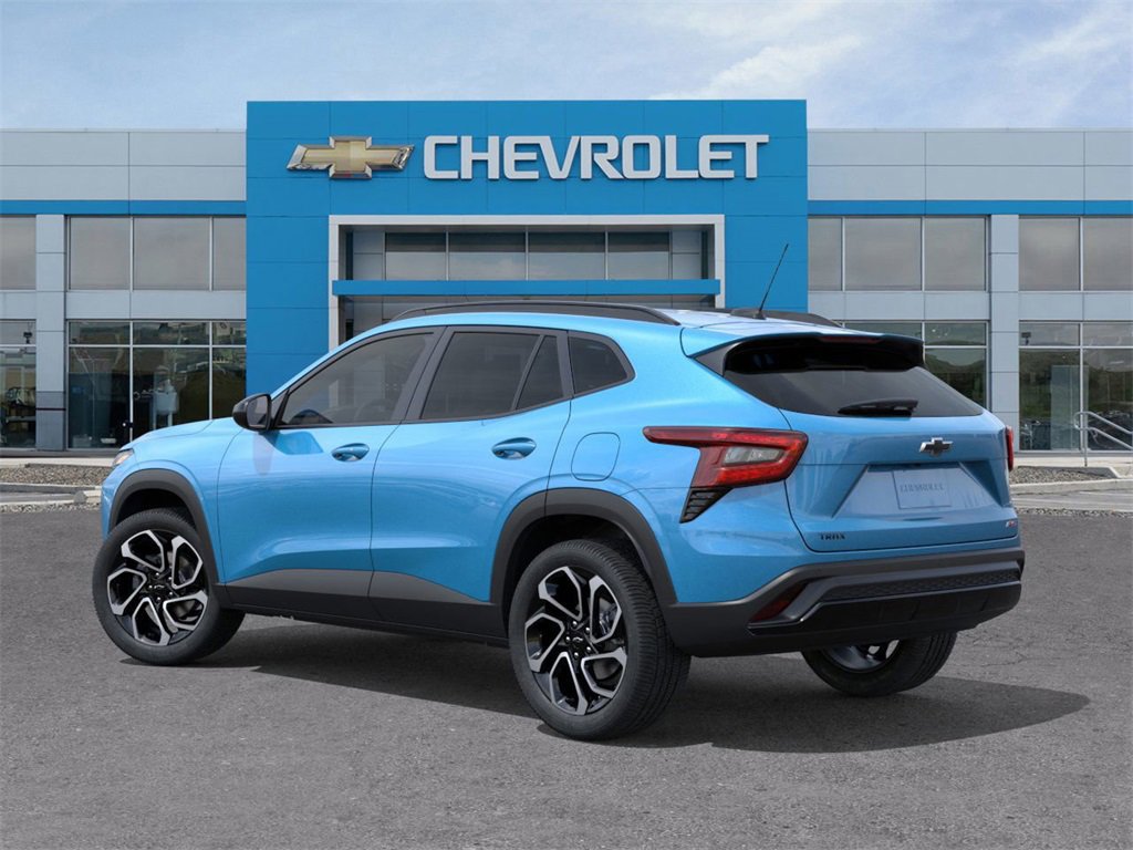 New 2026 Chevrolet Trax RS w/ Sunroof Package image 3