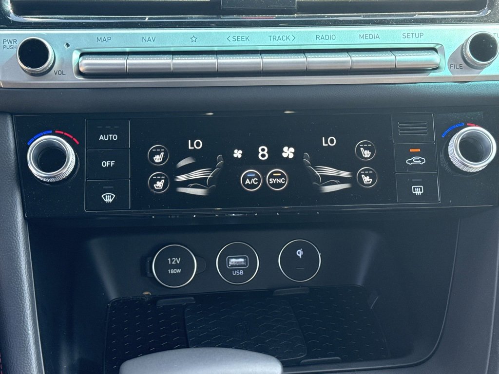 Used 2025 Genesis G70 2.5T w/ Sport Prestige Package image 25