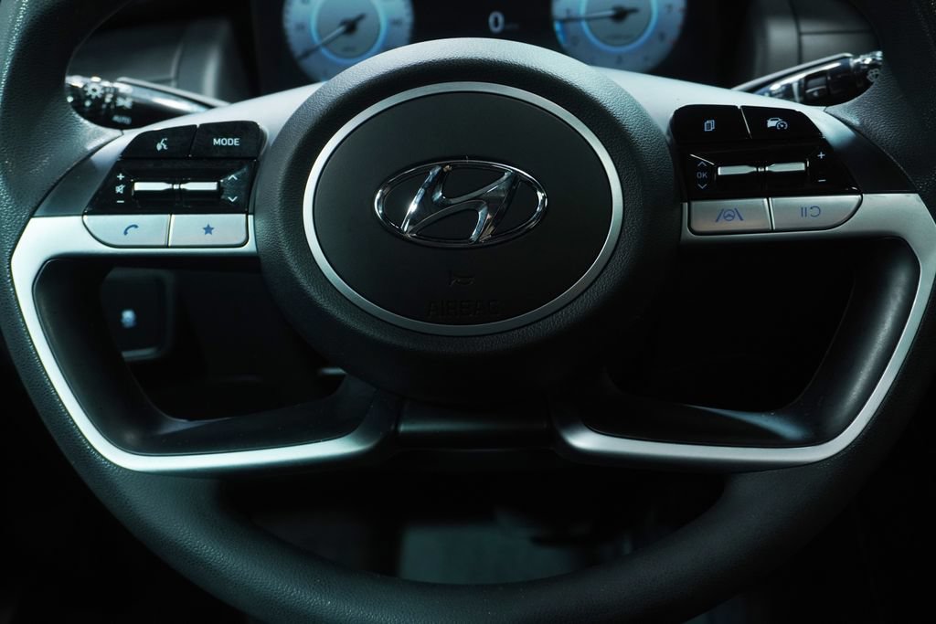 Certified 2023 Hyundai Santa Cruz SEL w/ Activity Package FWD image 15
