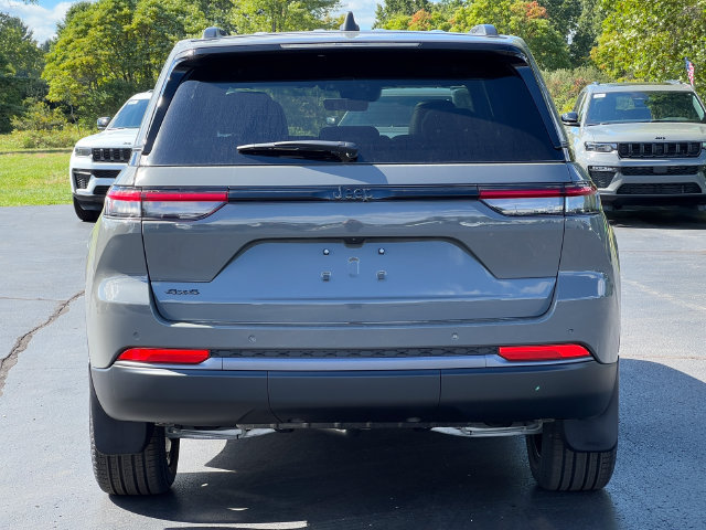 New 2027 Jeep Grand Cherokee Limited w/ Limited Altitude Package AWD/4WD image 44