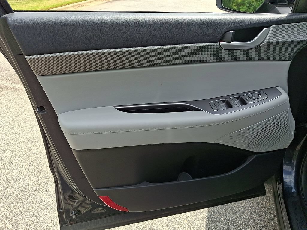 Used 2025 Hyundai Palisade SEL FWD image 12