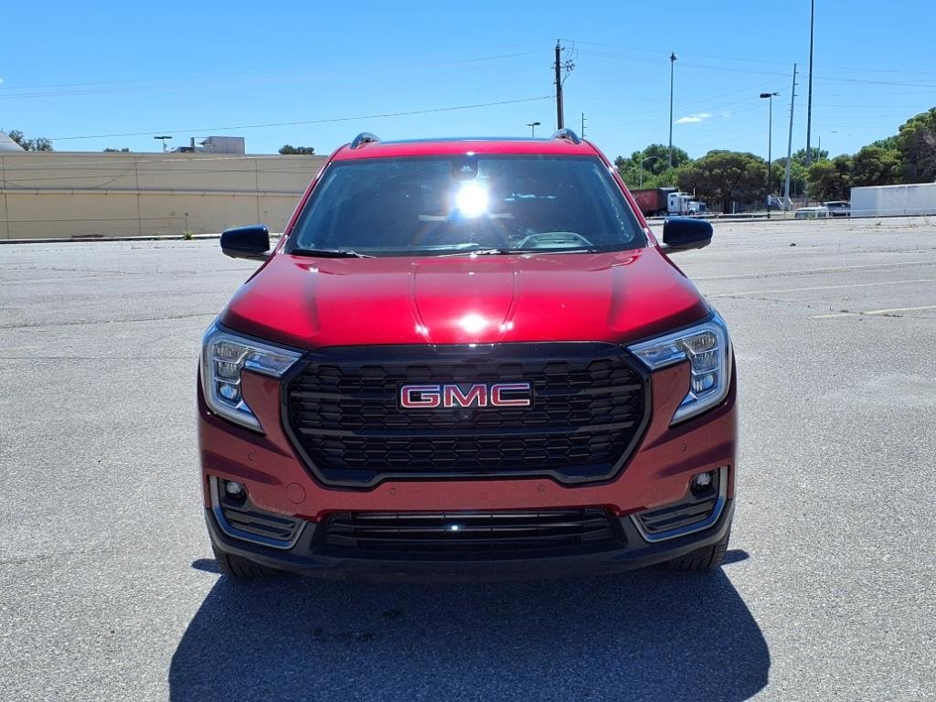 Used 2024 GMC Terrain AT4 w/ Tech Package image 2