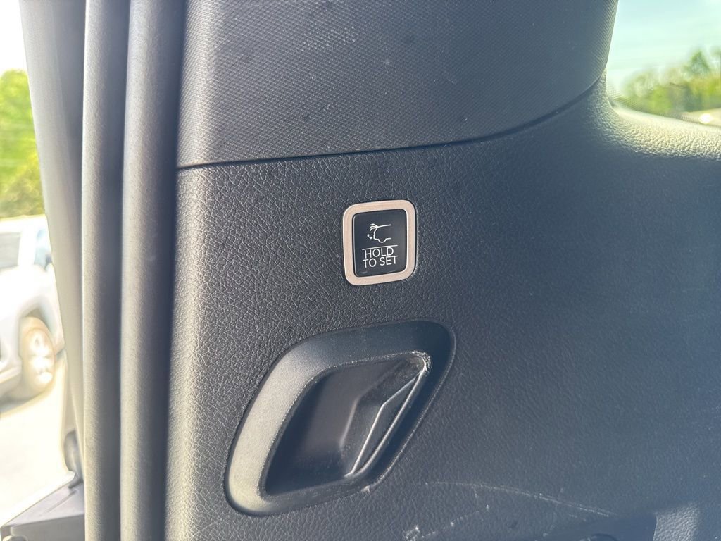 Used 2022 Jeep Wagoneer Series III w/ Convenience Group I AWD/4WD image 27
