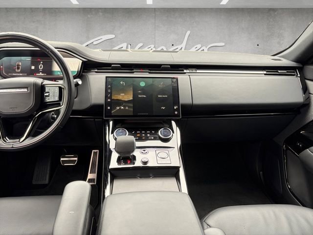 Used 2023 Land Rover Range Rover Sport SE Dynamic AWD/4WD image 3