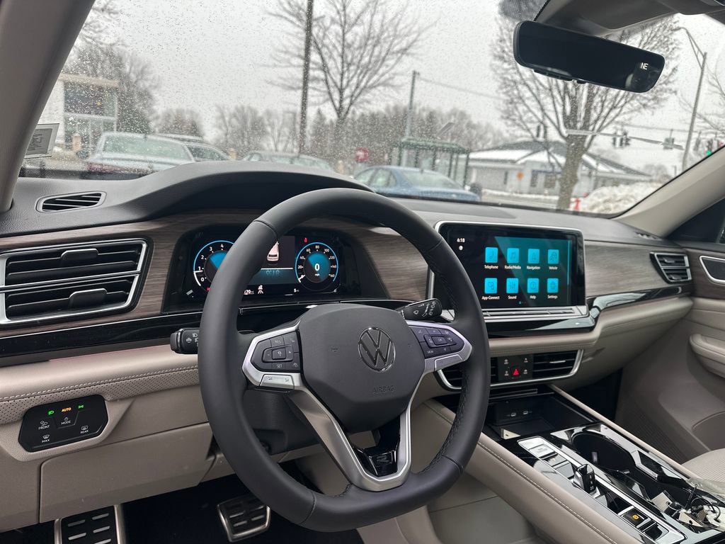 New 2026 Volkswagen Atlas SEL Premium R-Line image 6