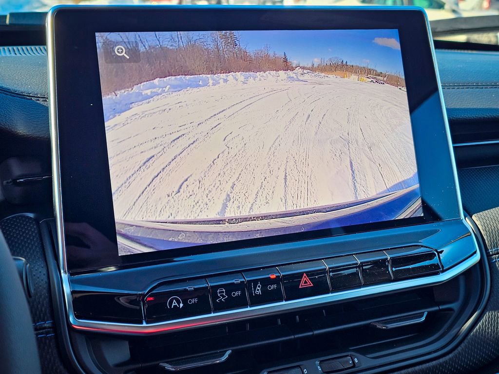 New 2026 Jeep Compass Latitude image 22