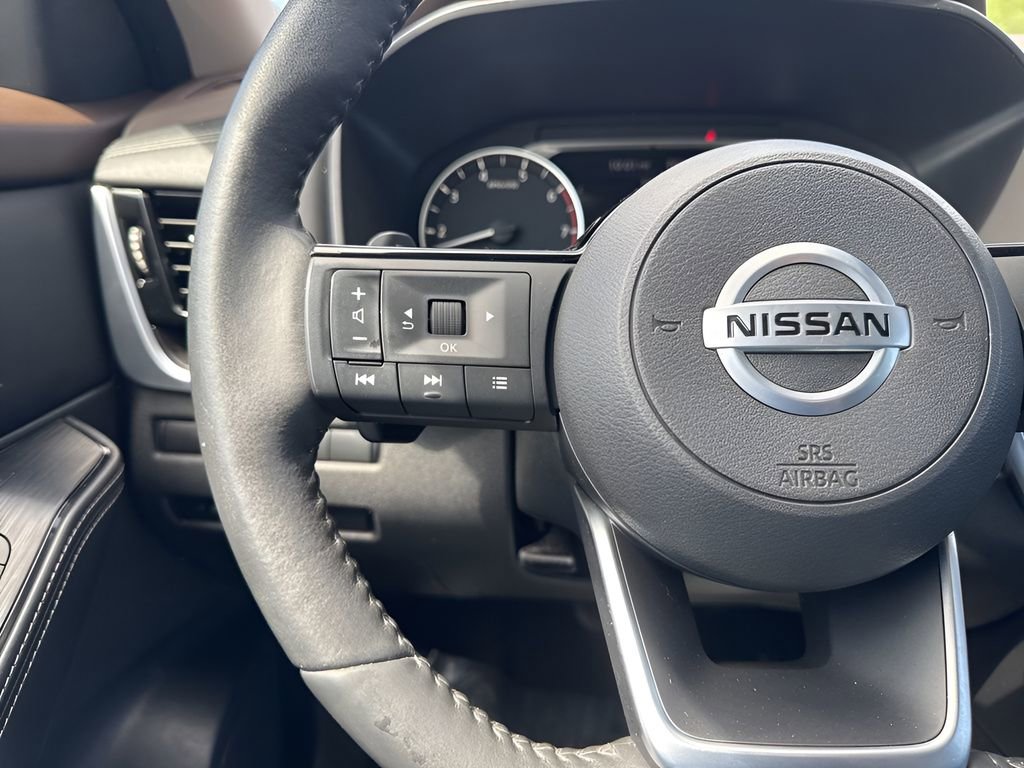 Used 2021 Nissan Rogue SL AWD/4WD image 15