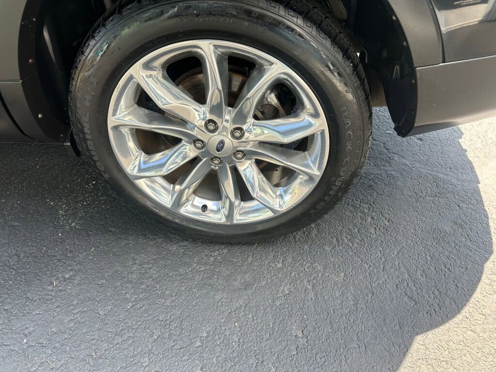 Used 2012 Ford Explorer XLT AWD/4WD image 9