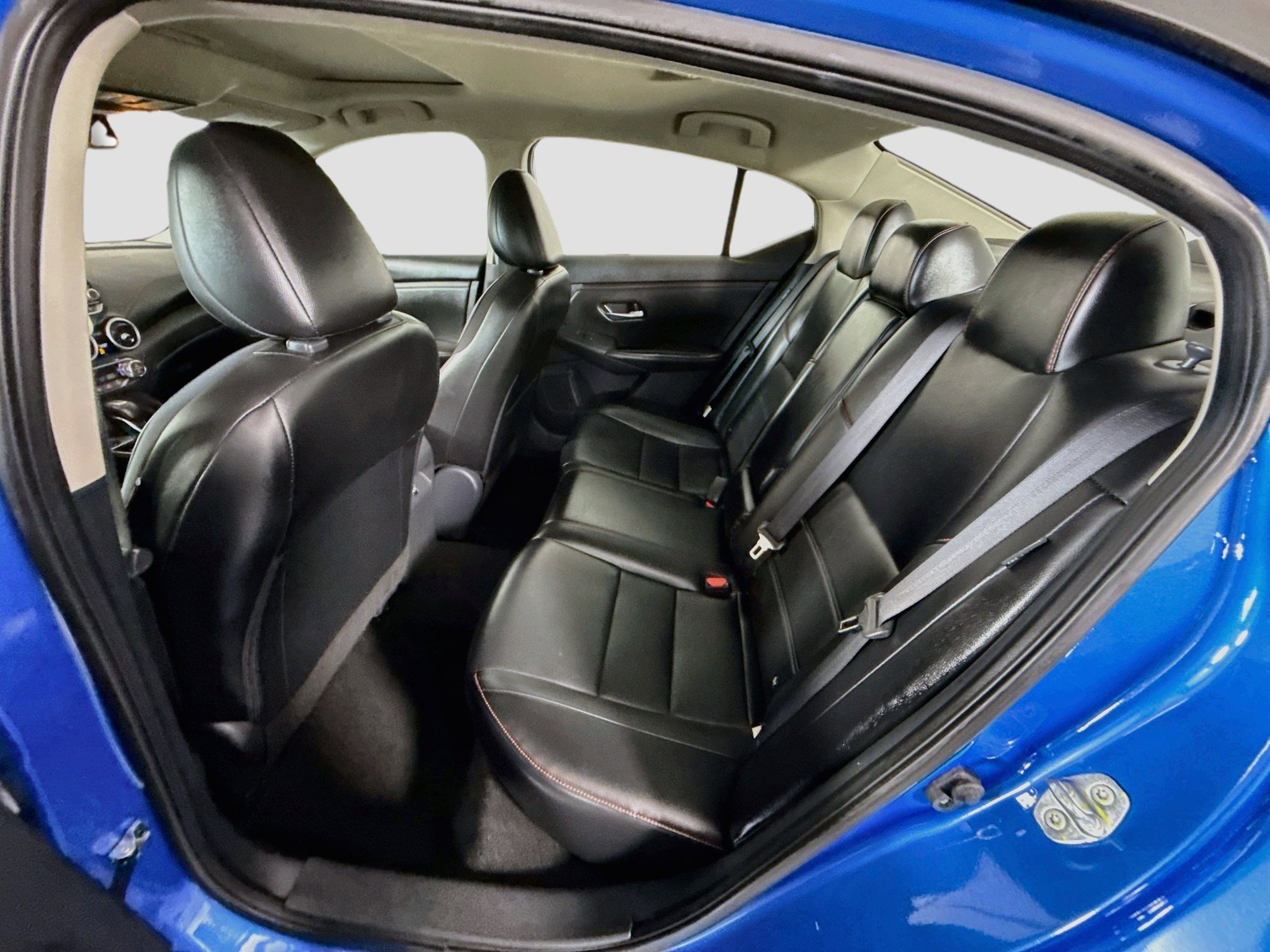 Used 2024 Nissan Sentra SR w/ SR Premium Package FWD image 25