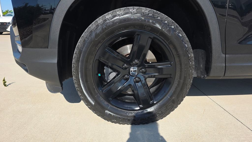 Used 2023 Honda Ridgeline Black Edition image 10