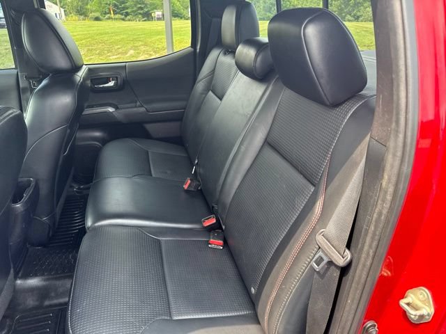 Used 2017 Toyota Tacoma 4x4 Double Cab image 41