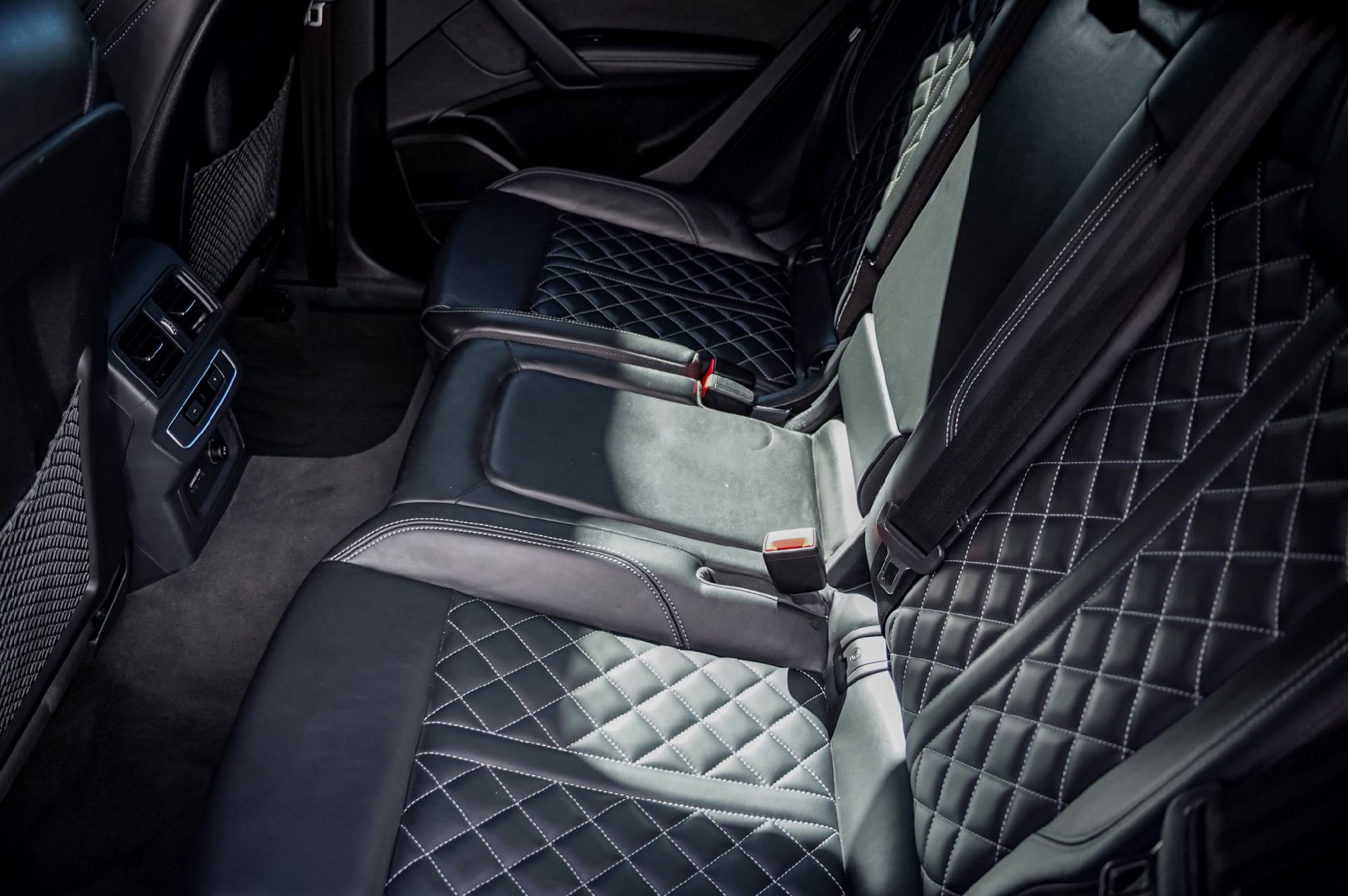 Certified 2024 Audi SQ5 Premium Plus w/ Premium Plus Package image 27