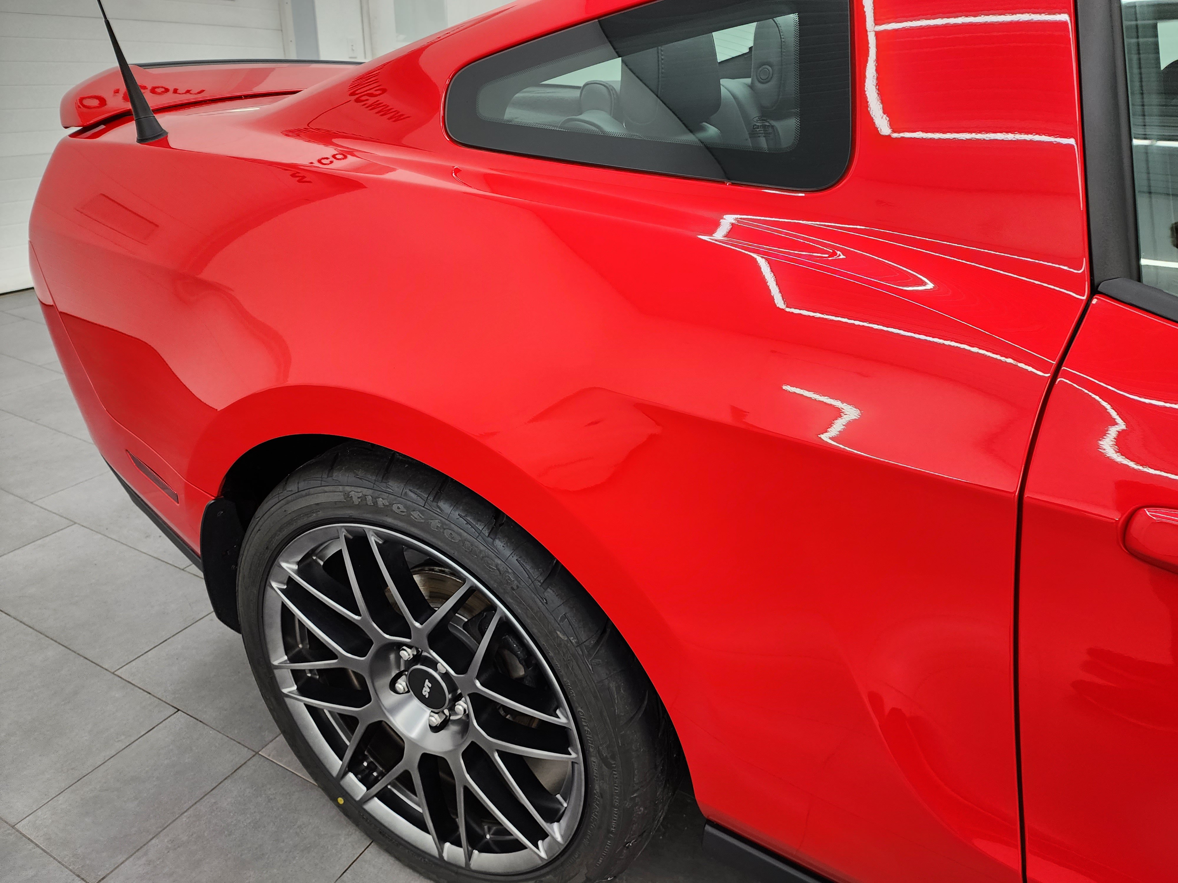 Used 2011 Ford Mustang Shelby GT500 w/ SVT Performance Pkg RWD image 28