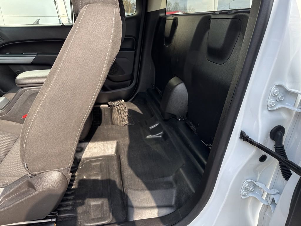 Used 2022 Chevrolet Colorado LT w/ Fleet Safety Package image 26