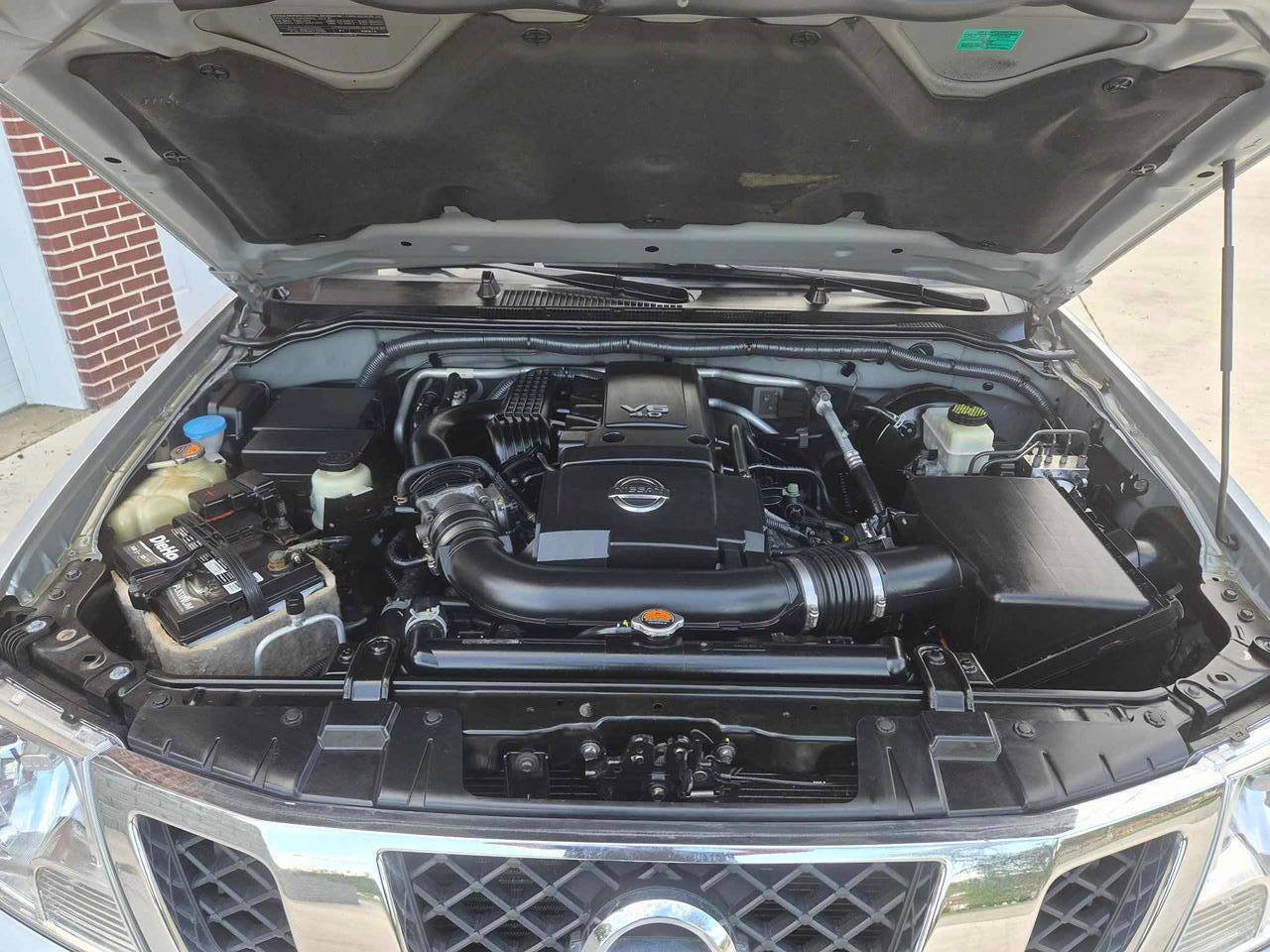 Used 2016 Nissan Frontier SV AWD/4WD image 17
