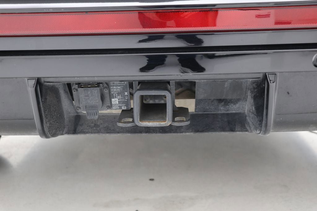 Used 2024 Volkswagen Atlas Cross Sport SEL R-Line AWD/4WD image 9