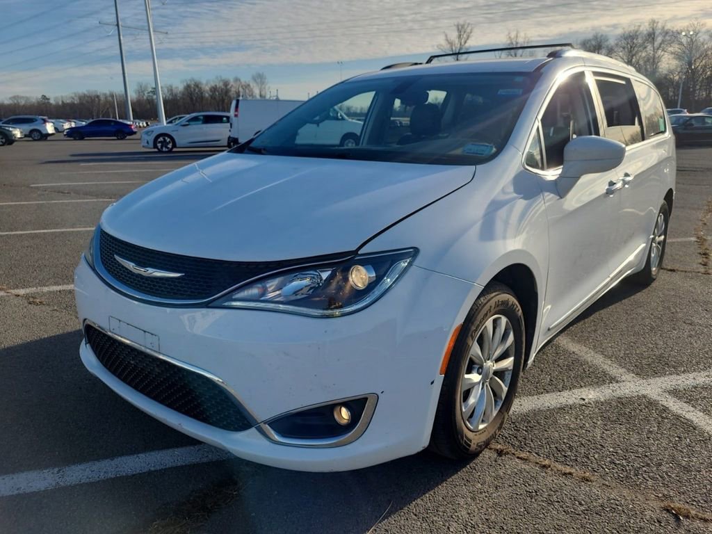 Used 2018 Chrysler Pacifica Touring-L