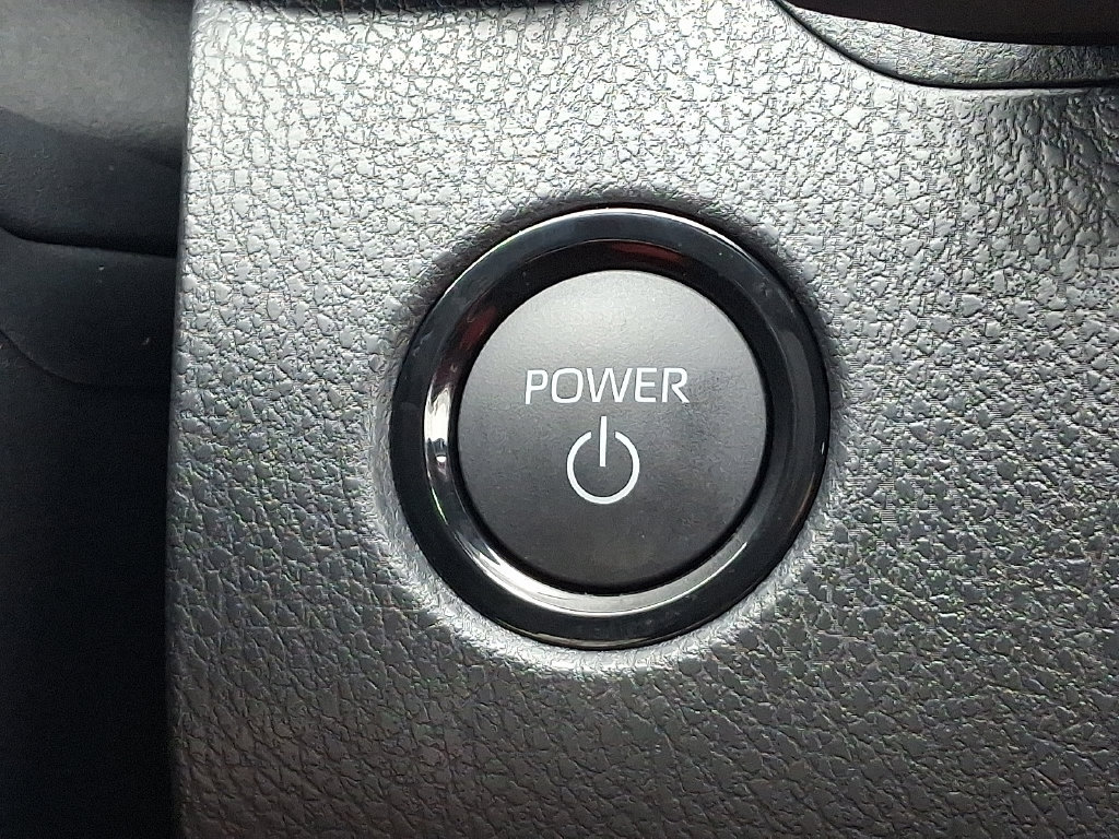 Used 2026 Toyota Camry XSE FWD image 25