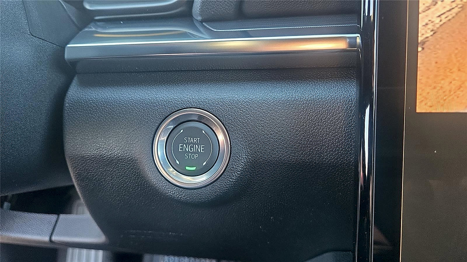 New 2026 GMC Terrain Elevation w/ Black Edition AWD/4WD image 23