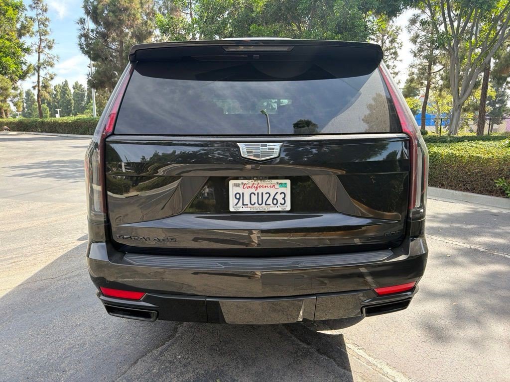 Certified 2024 Cadillac Escalade Sport Platinum w/ LPO, ONYX Package AWD/4WD image 5