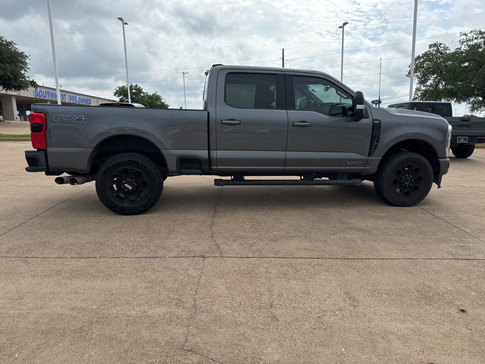Used 2024 Ford F250 Lariat w/ Lariat Ultimate Package image 8