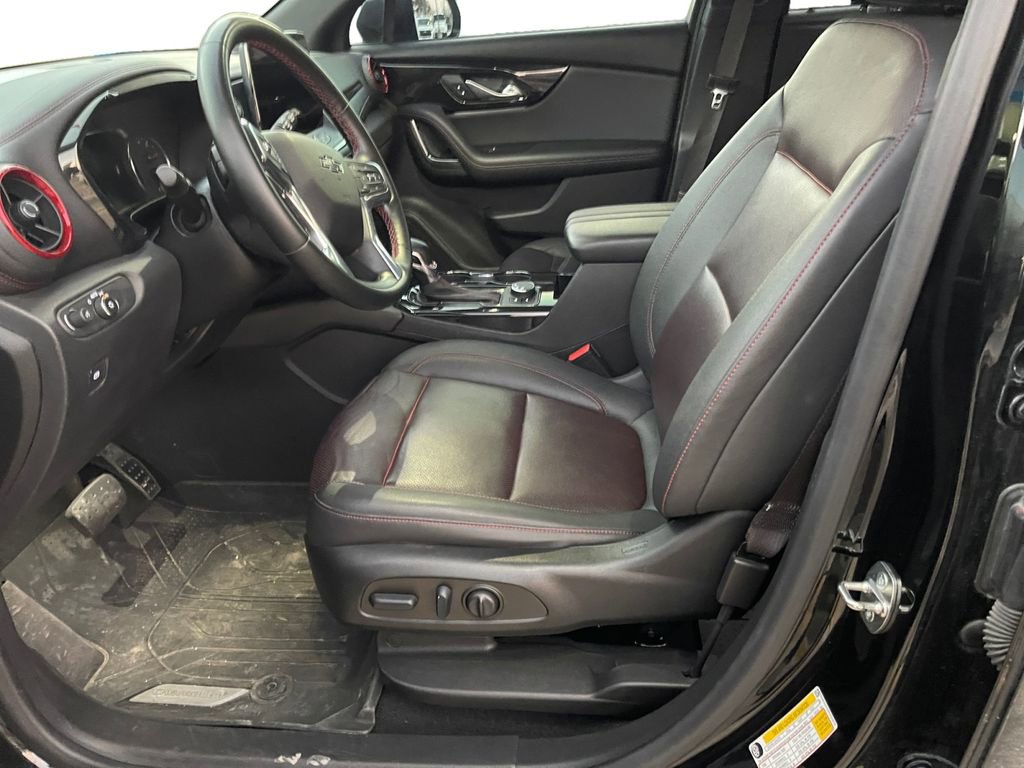 Used 2023 Chevrolet Blazer RS w/ Driver Confidence II Package image 9