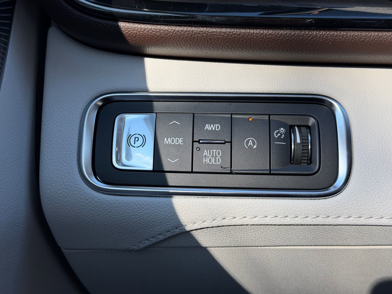 New 2026 Buick Enclave Avenir w/ Super Cruise Package AWD/4WD image 17