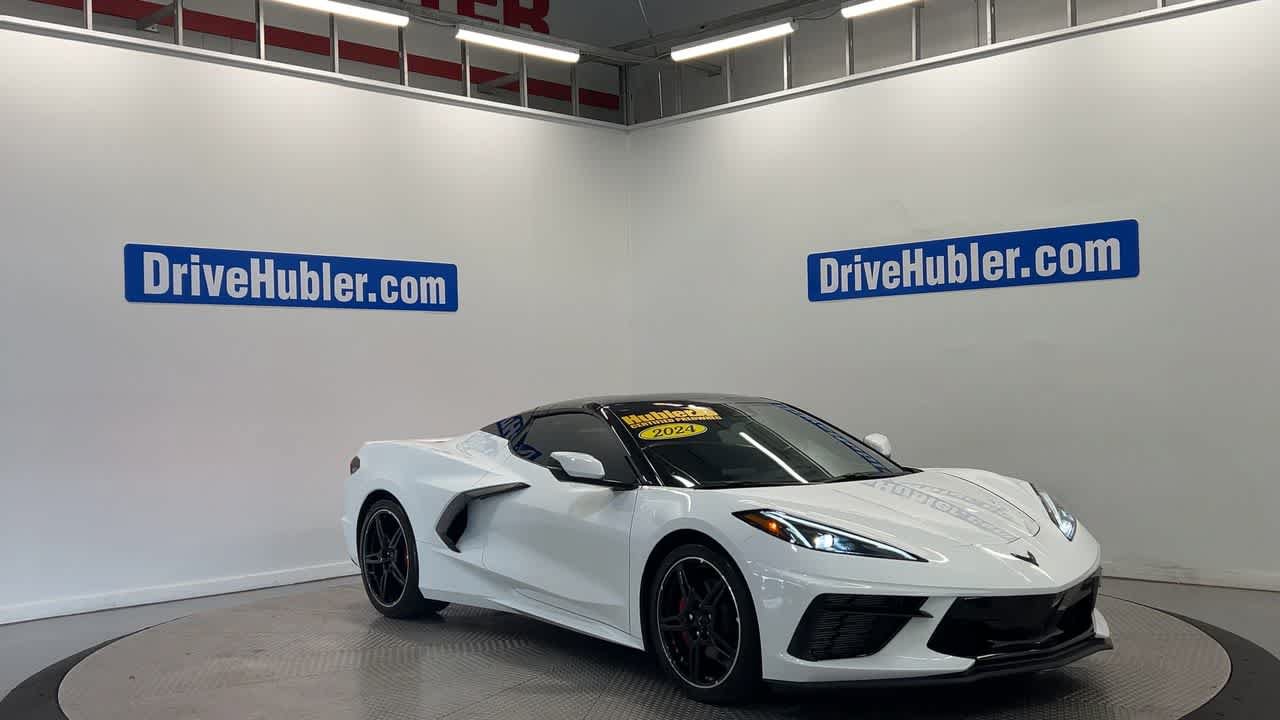 Used 2024 Chevrolet Corvette Stingray Convertible w/ 1LT RWD image 4