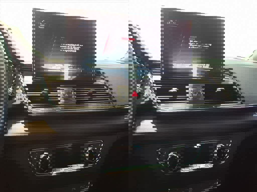 Used 2021 Audi Q5 Premium Plus w/ Premium Plus Package image 13