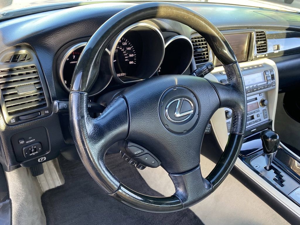 Used 2009 Lexus SC 430 Convertible image 20