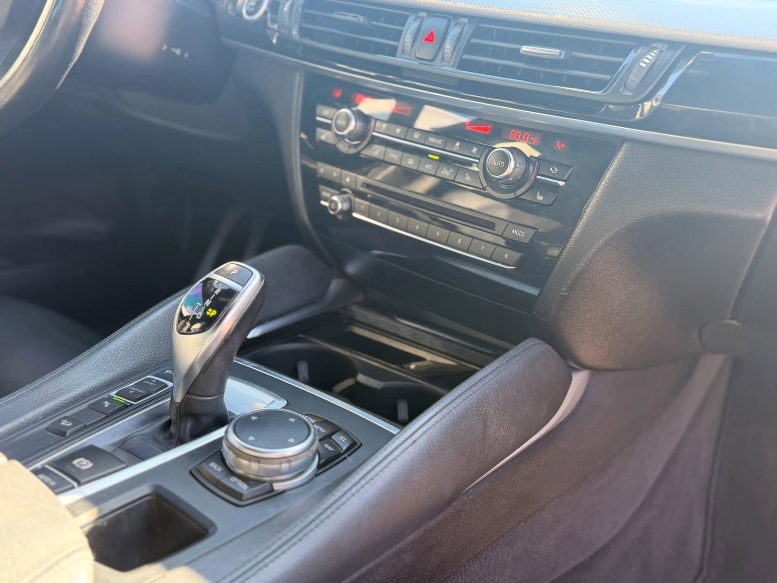 Used 2016 BMW X6 xDrive35i image 12