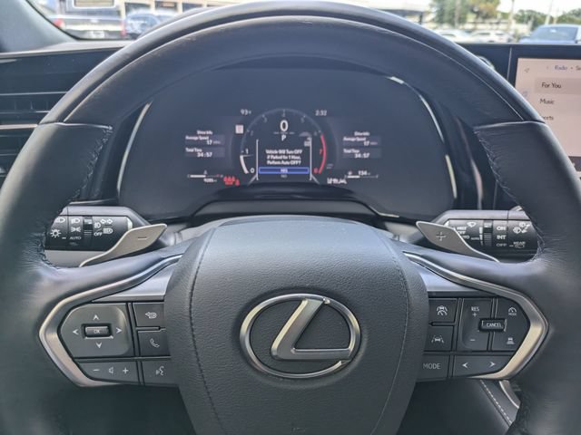 Used 2025 Lexus RX 350 Premium w/ Accessory Package (Z1) FWD image 25