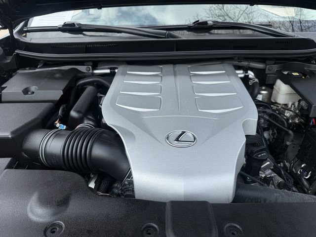 Used 2023 Lexus GX 460 Premium w/ Accessory Package image 35