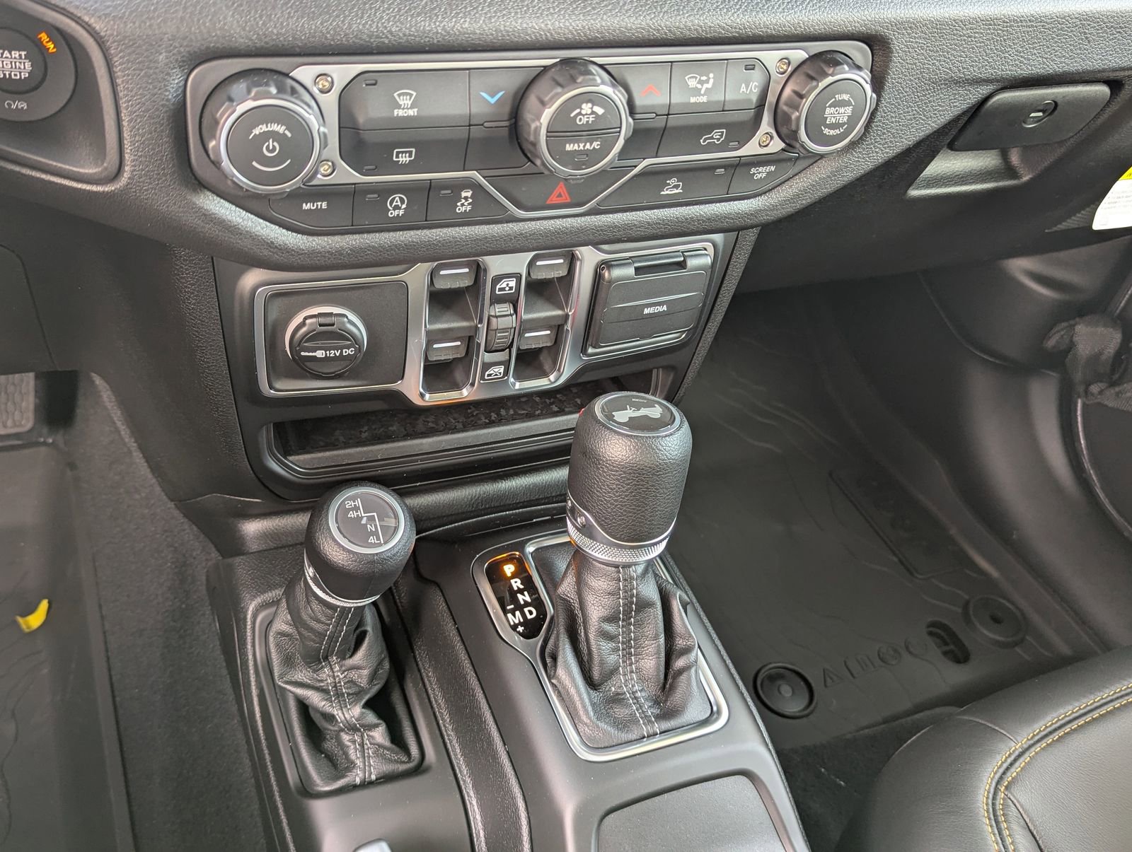 New 2026 Jeep Wrangler Sport S image 17