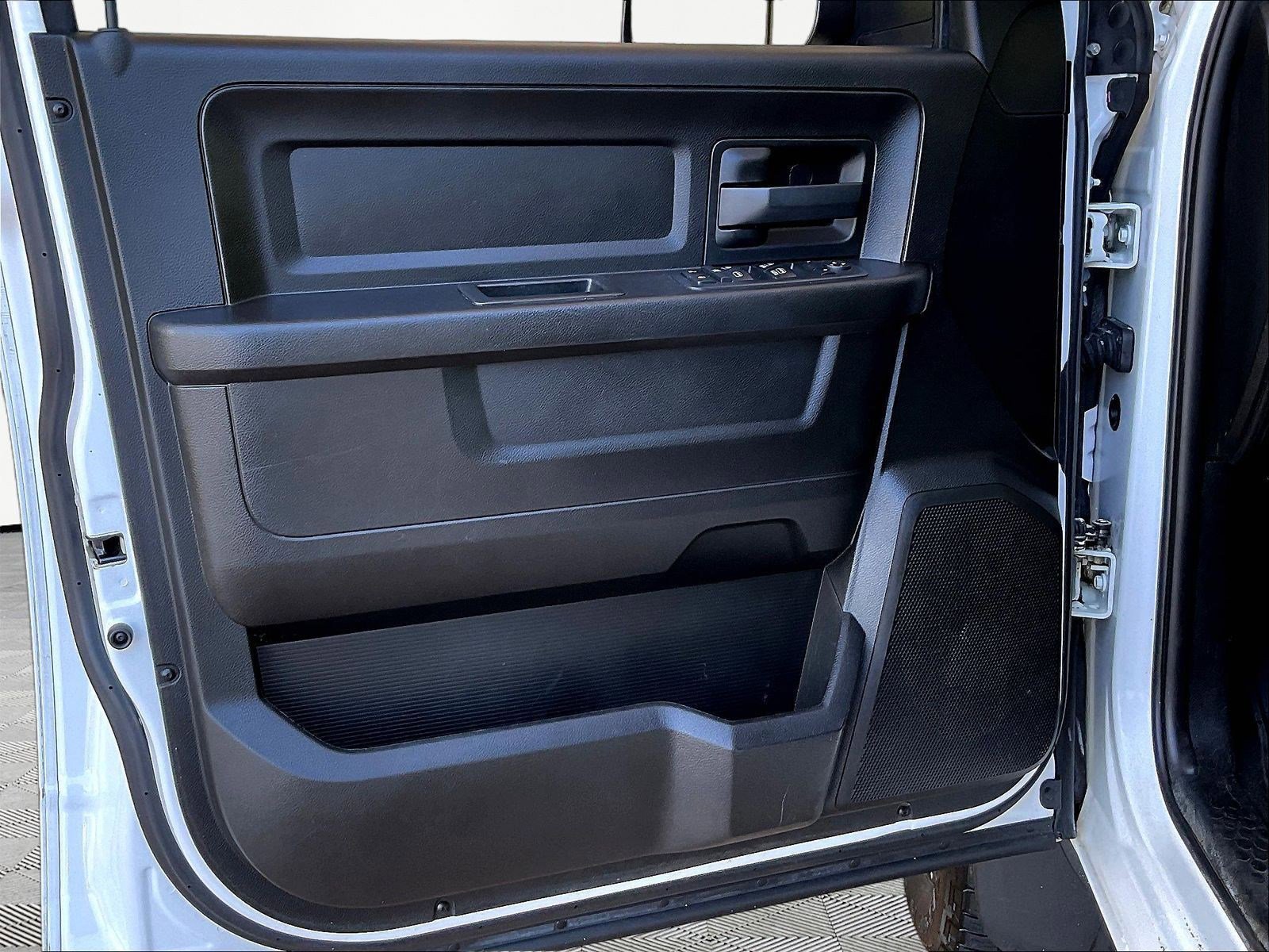 Used 2019 RAM 1500 Express AWD/4WD image 20