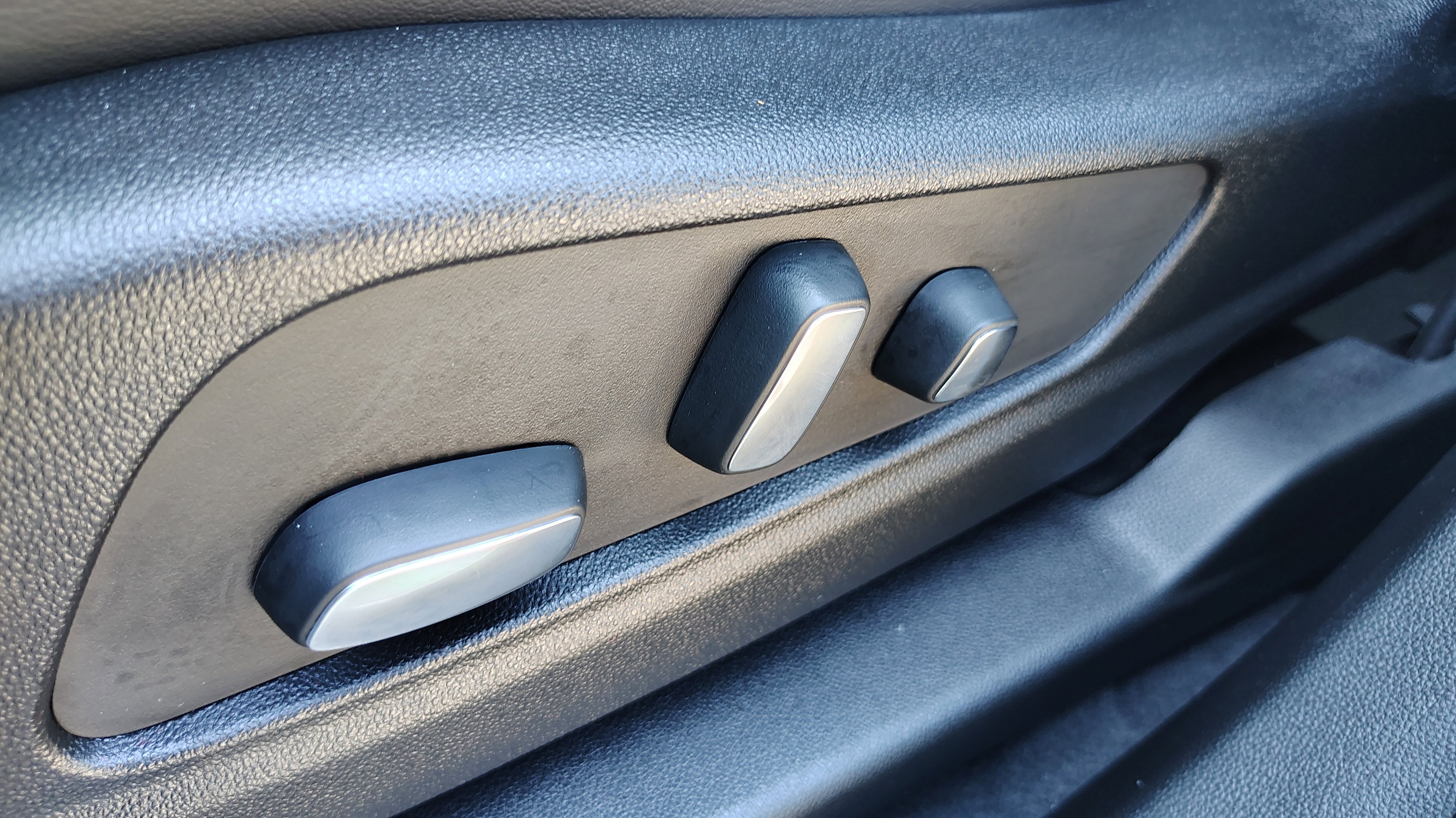 New 2025 Cadillac XT5 Sportv w/ Technology Package image 17