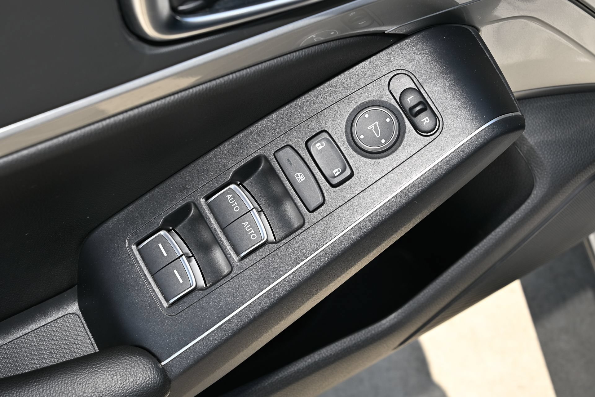 Used 2025 Acura Integra A-Spec FWD image 24