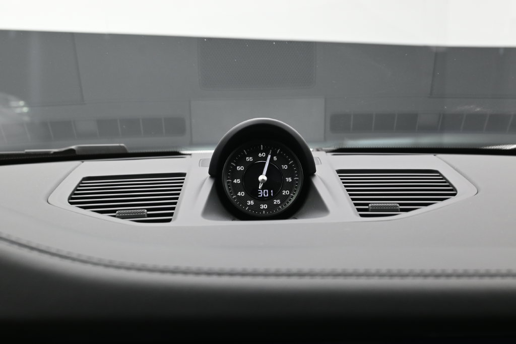 Certified 2026 Porsche 911 Carrera RWD image 32