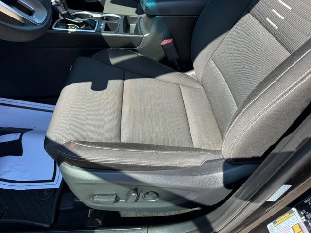 Certified 2022 Kia Sportage LX w/ LX FWD Value Edition Package image 17