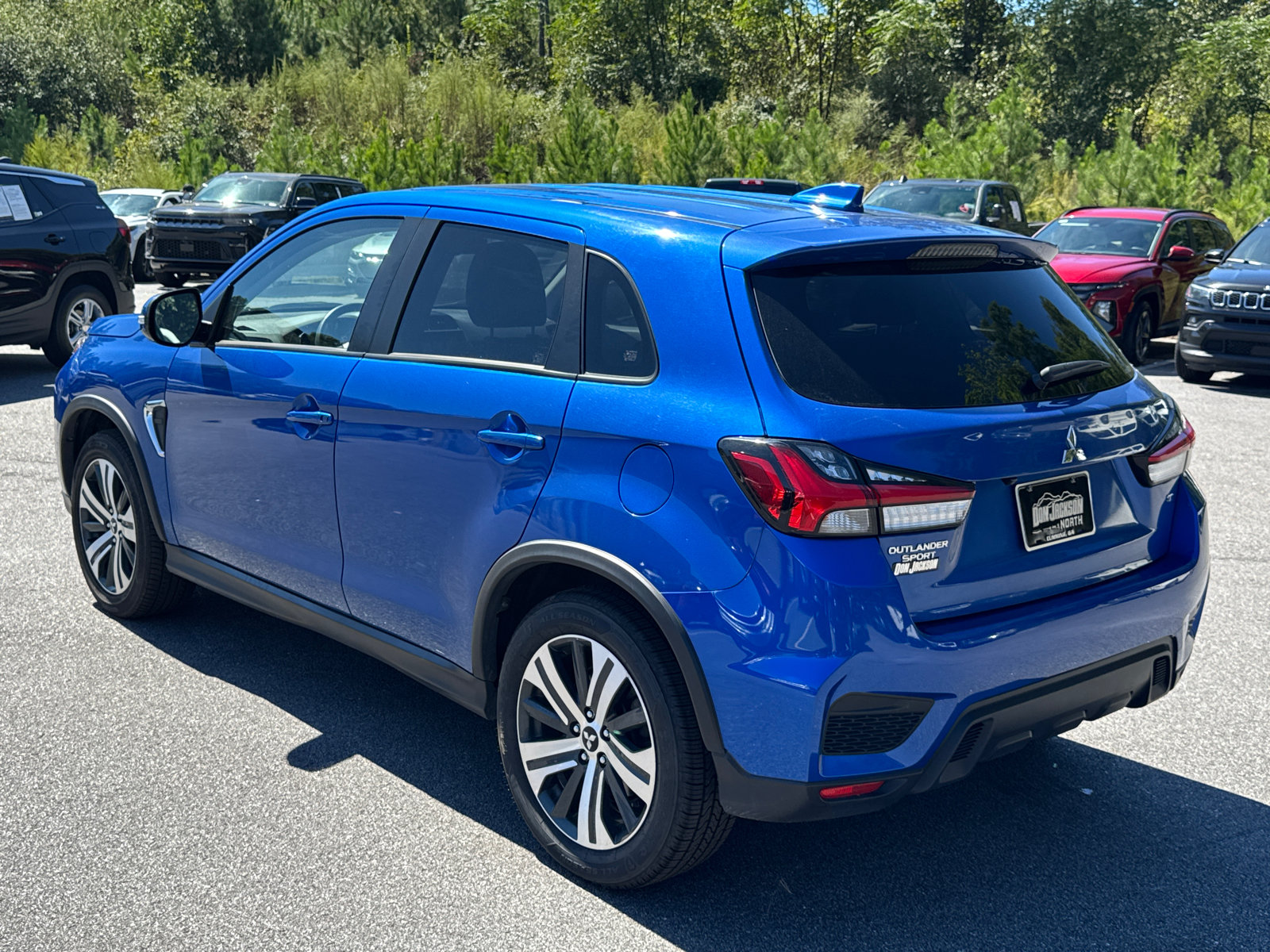 Used 2024 Mitsubishi Outlander Sport SE AWD/4WD image 7