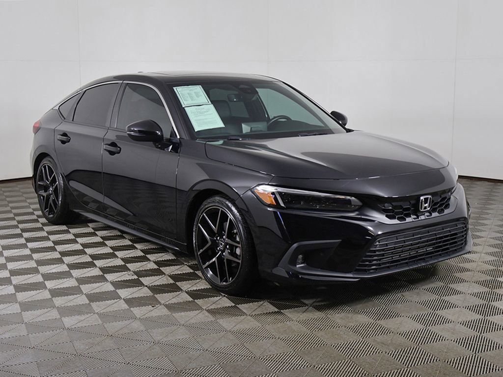 Used 2024 Honda Civic Sport Touring image 2