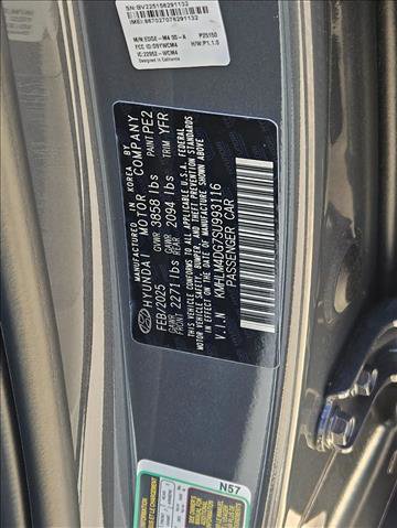 Used 2025 Hyundai Elantra Sport image 20